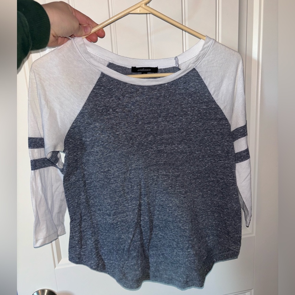 Ambiance Women’s Gray and White Half Sleeve Tee- size medium